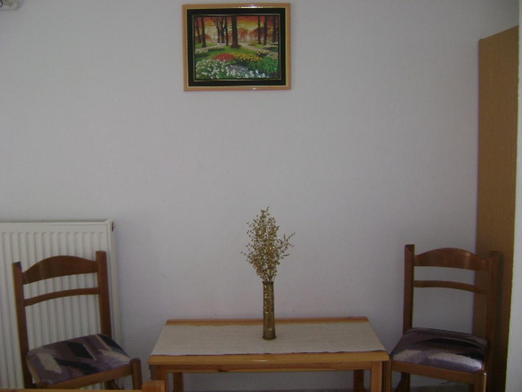 Adonis Beach Hotel Kandiye Dış mekan fotoğraf