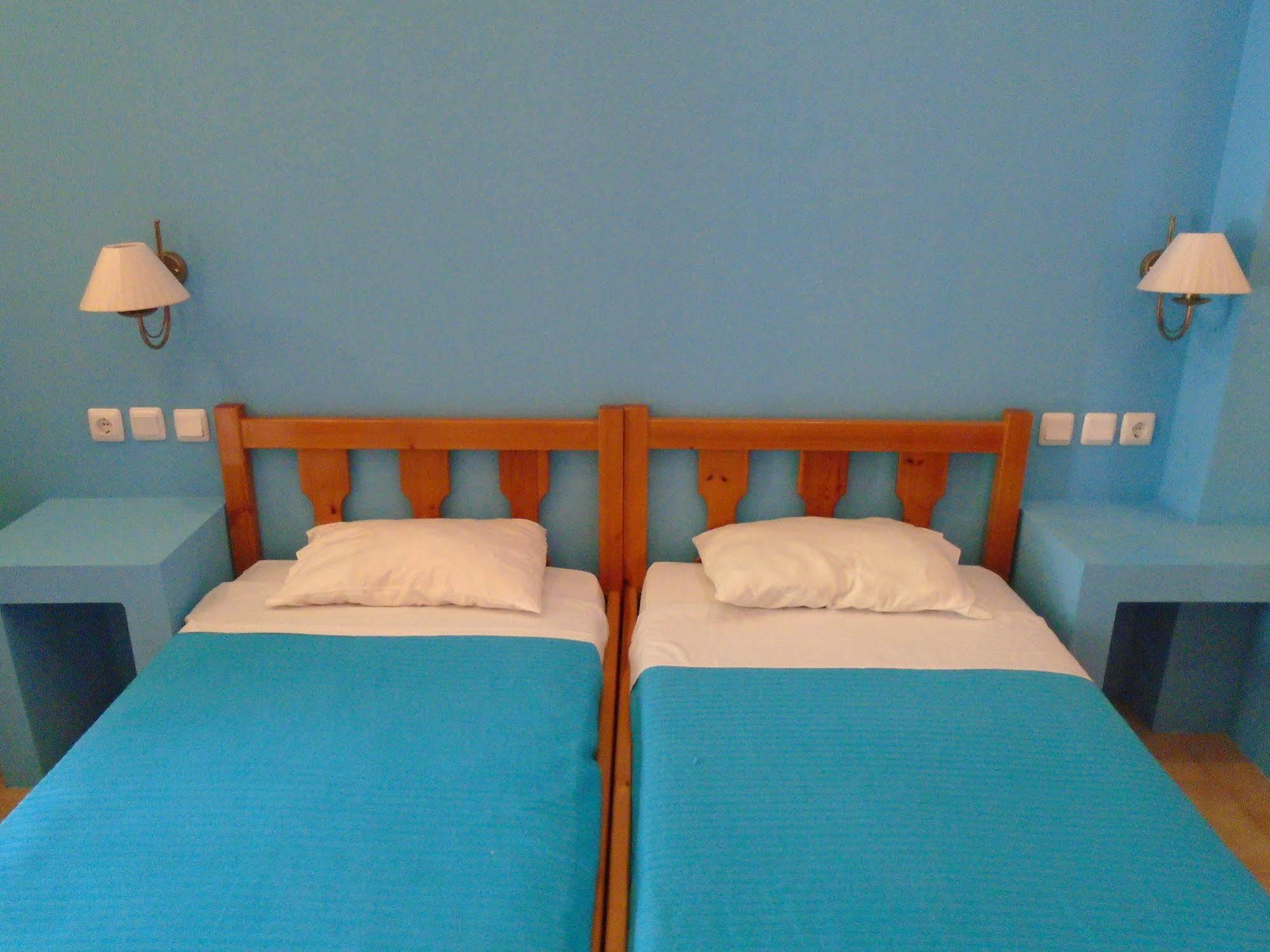 Adonis Beach Hotel Kandiye Dış mekan fotoğraf
